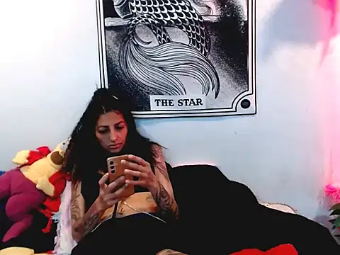 kassandra13 online show from October 16, 5:21 am