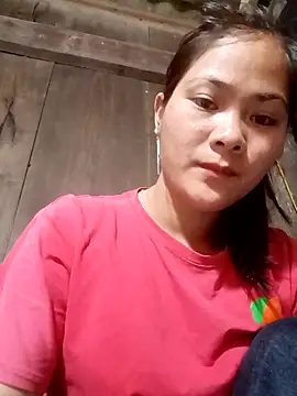 Lyssa-a online show from May 6, 8:40 am