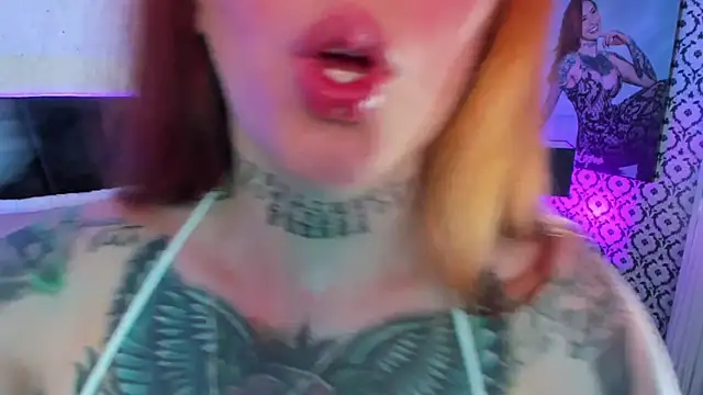 mariianna lopez  online show from July 25, 7:43 pm