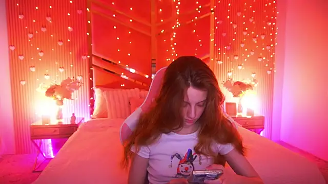 CuteeFoxy online show from July 11, 12:49 pm