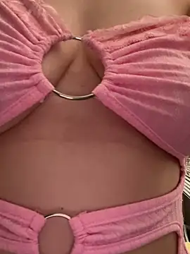 AlanaRius18 online show from June 22, 8:33 am