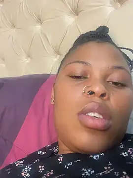 Bubbles156 online show from July 9, 1:19 am
