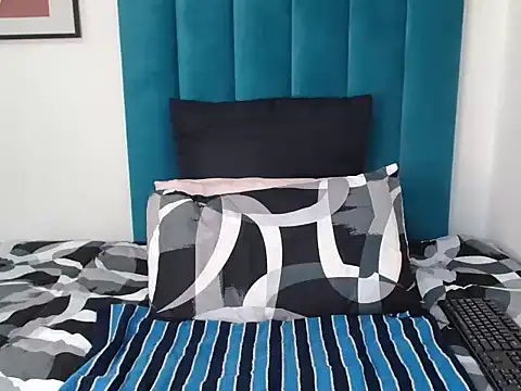 Babyface201 online show from October 22, 7:30 pm