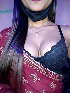 Strip Hotty242 online show from December 17, 6:45 pm