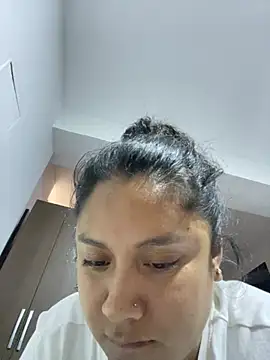 Techi0525 online show from March 18, 10:37 pm