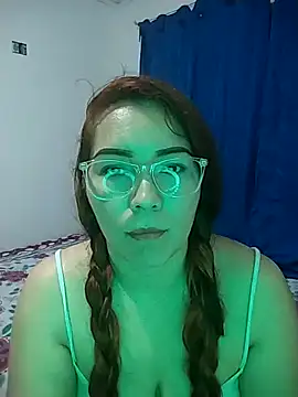 nalgascalientes1790 online show from October 15, 4:15 am