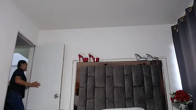 Salmma Milf online show from June 30, 11:42 am