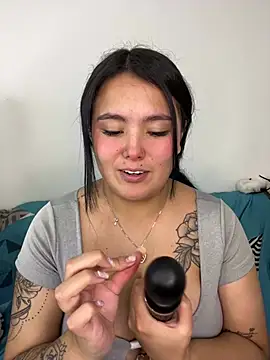 Mellani luod online show from June 29, 3:57 am
