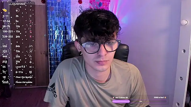 Mikeyvioleta  online show from July 29, 8:03 am