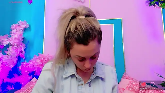 AriannaSins online show from July 2, 12:22 pm