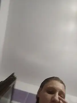 SandyCassie online show from July 2, 9:26 am