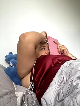 antoniamiller69 online show from November 10, 1:39 pm