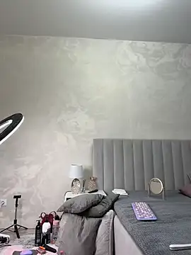 ChloeBrut online show from June 23, 3:26 am