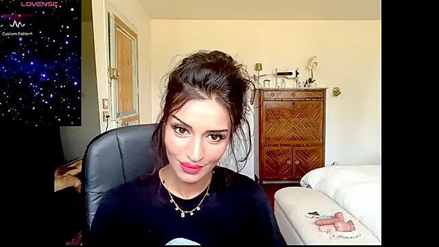 Lailawick online show from July 17, 3:49 pm