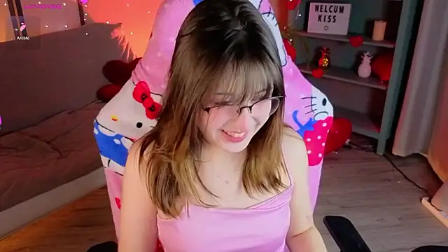 Soffi Toffi online show from February 17, 3:33 pm