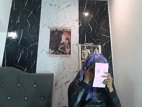 Stormandloganxxx online show from October 31, 3:05 pm