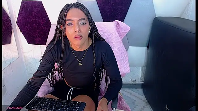 WinnyBarness online show from December 4, 2:14 am