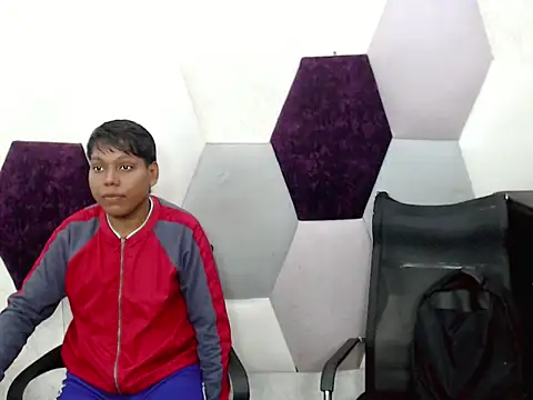 RayStewart  online show from November 21, 2:24 am