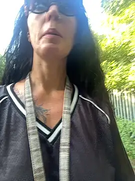 DarkestDreamxox online show from June 28, 5:58 am