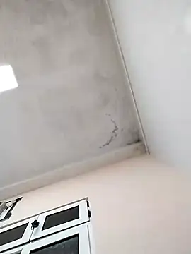 Cubanitaxxx online show from October 24, 4:41 am