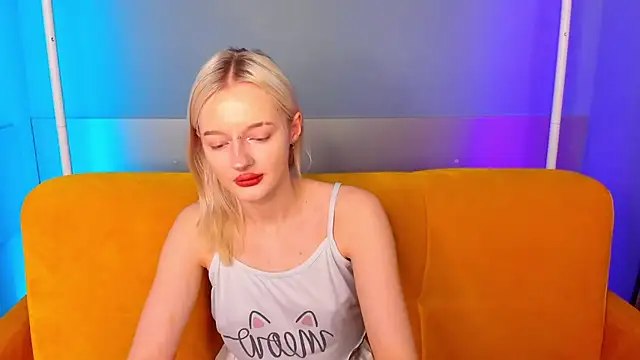 AlessaKiss online show from March 6, 9:04 am