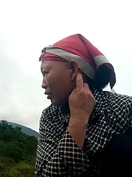 nui-show online show from November 16, 8:05 am