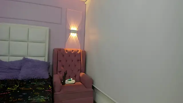 hoot booys  online show from December 17, 9:19 pm