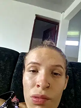 bambiluly online show from November 25, 7:36 pm