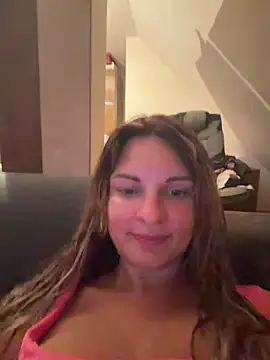 kinkysarahx online show from June 21, 7:18 pm