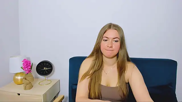 LeaNaughty online show from October 31, 5:39 pm