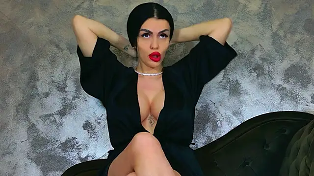 KimWilmes online show from March 18, 5:23 am