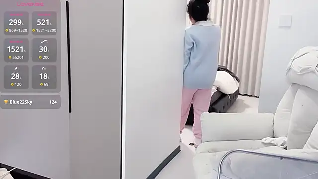 Kinadolly online show from December 15, 1:05 pm