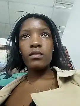 AfricanBarbiee69 online show from June 16, 7:48 pm