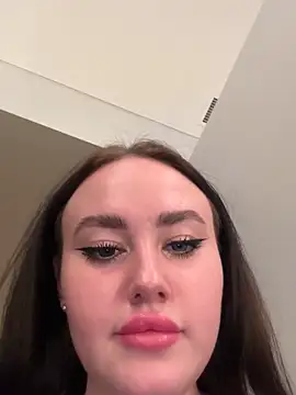 KiraSunshine online show from October 30, 5:54 am