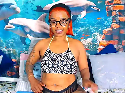 Cherrybootyjoy online show from December 4, 10:50 am