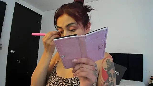 melanie roux   online show from July 14, 12:21 pm