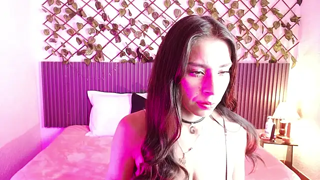 Lunaa 07 online show from April 23, 2:41 am