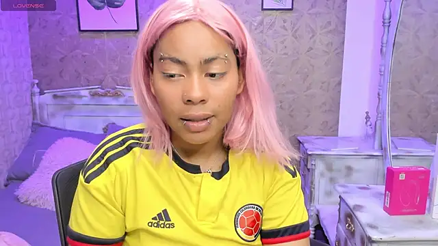 Sofia clk online show from June 13, 3:26 am