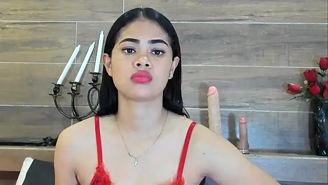 LorenaVarga online show from December 18, 7:18 pm