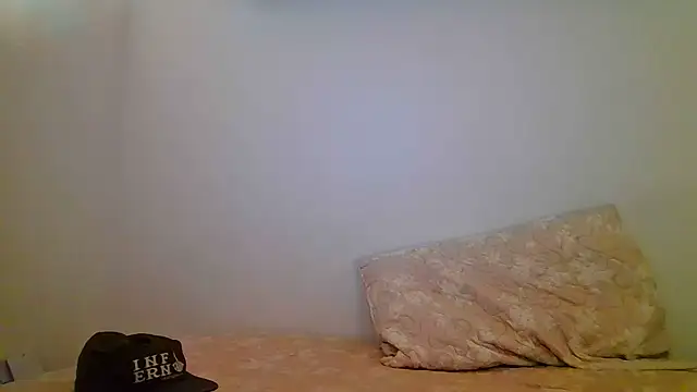 valeriahornier online show from July 29, 1:05 am