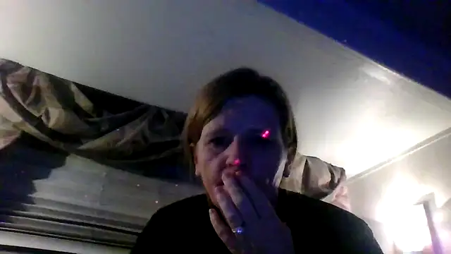 EazyEMLXL online show from October 25, 8:55 am