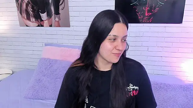 Zoe Murphy online show from November 29, 6:28 am