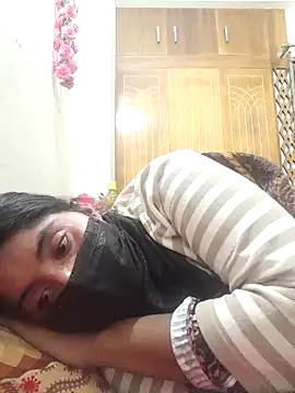 Hot Angle online show from November 17, 3:35 pm