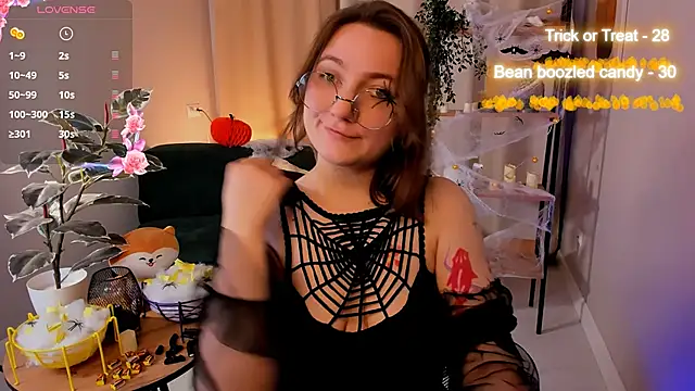 fairy tara online show from October 31, 9:30 pm