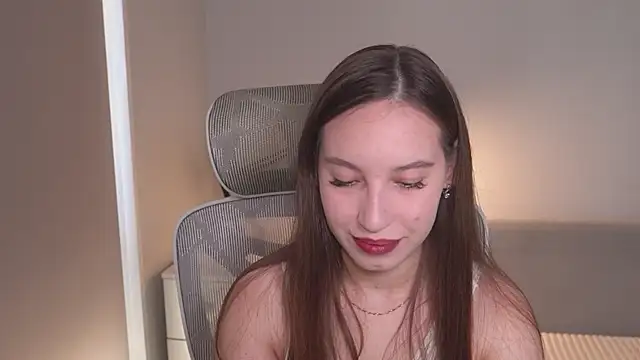 WhyEmmyCry online show from July 1, 5:29 am