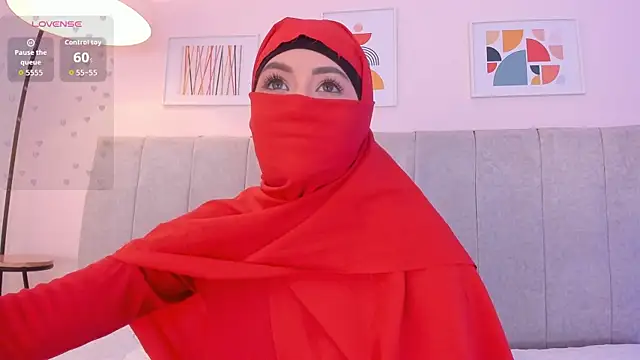 fatiima  online show from July 24, 7:33 pm
