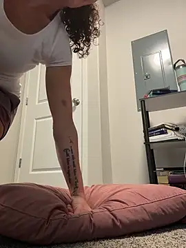 PetitemarieeThaReal online show from November 18, 2:23 am