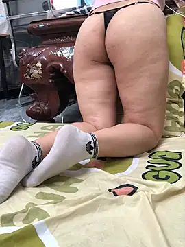 HinayLa online show from January 13, 8:08 am