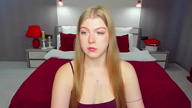 Stella Light online show from August 6, 11:39 am