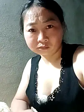 suka-bibi online show from November 25, 1:46 pm